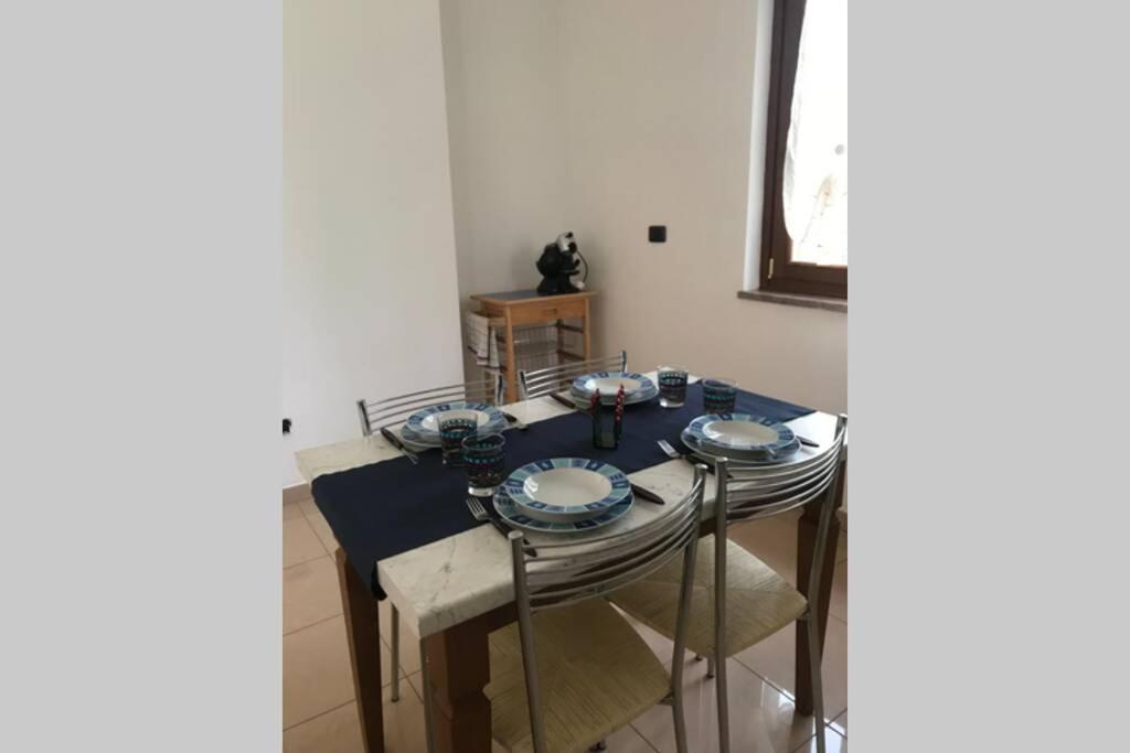 L'Angolo Di Leo Borgofranco d'Ivrea Exterior foto